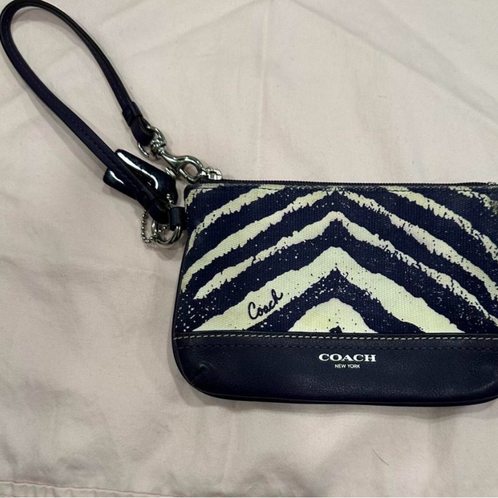 Coach Zigzag Navy/Purple  and Cream Wristlet